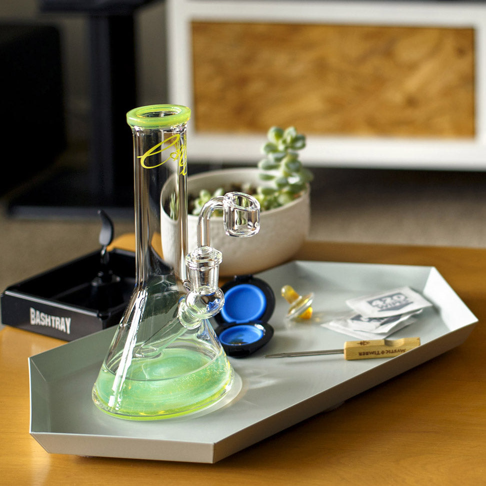 Online Head Shop, CBD, Pipes, Grinders, Dabs and more at